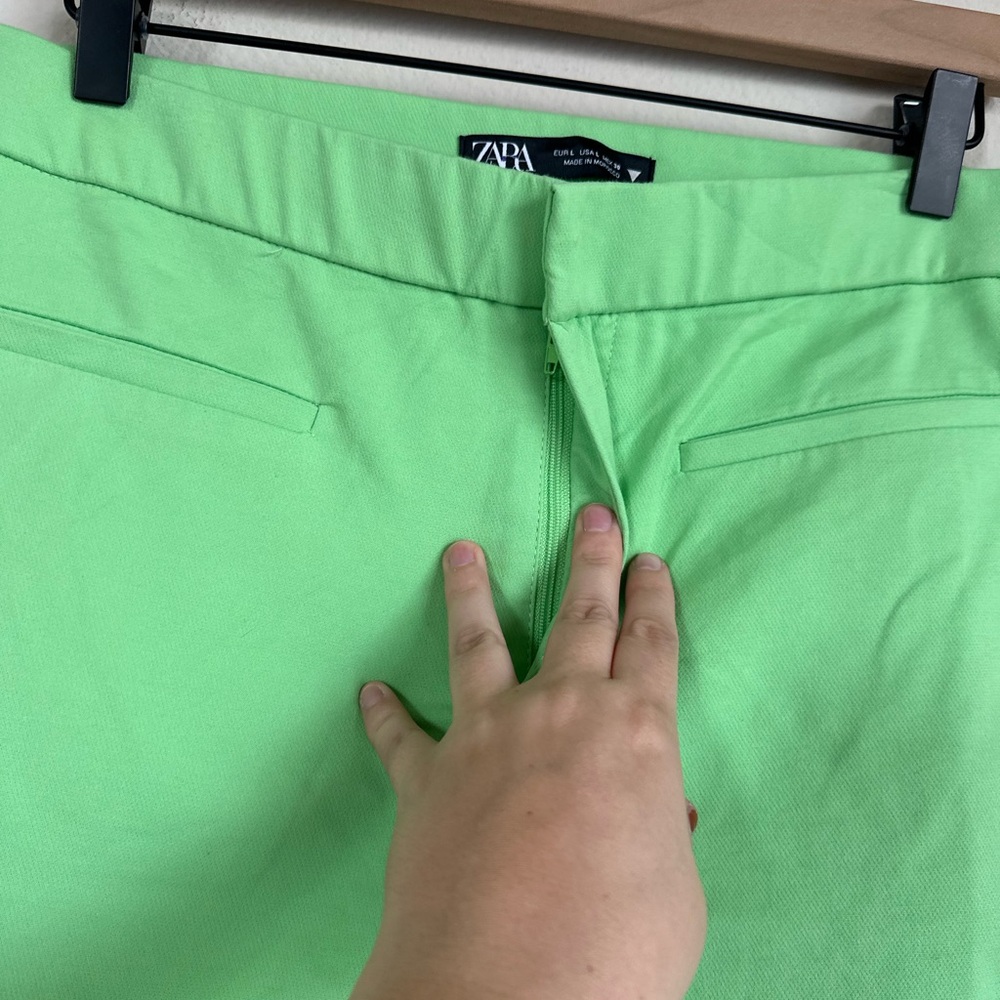 Zara Lime Green Cropped Pants - Picture 5 of 11